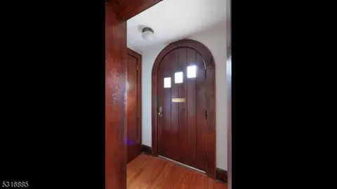 20 Aubrey St #2, Summit, NJ 07901 photo 4