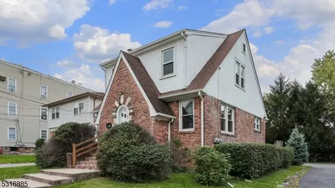 20 Aubrey St #2, Summit, NJ 07901 photo 2