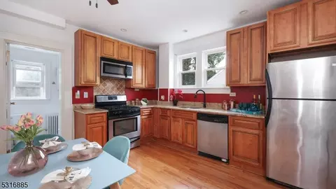20 Aubrey St #2, Summit, NJ 07901 photo 10
