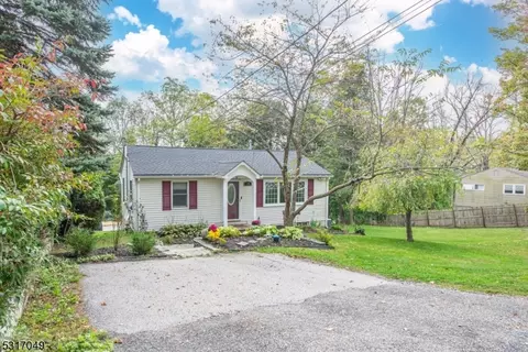 39 Alpine Rd, Wantage, NJ 07461 photo 3