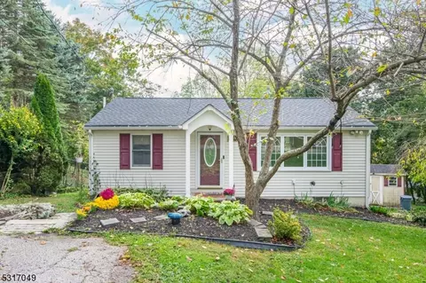 39 Alpine Rd, Wantage, NJ 07461