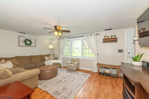 39 Alpine Rd, Wantage, NJ 07461 photo 5