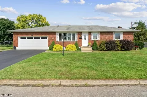 941 Sampson Ave, Phillipsburg, NJ 08865