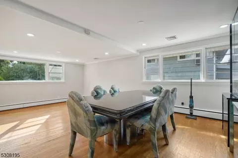 79 Evergreen Ave, Springfield, NJ 07081 photo 7