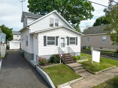 45 Frederick Ave, Hawthorne, NJ 07506