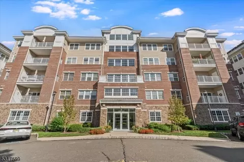 1411 Warrens Way #411, Wanaque, NJ 07465
