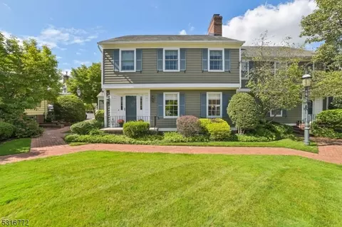 56 Murray Hill Sq, New Providence, NJ 07974