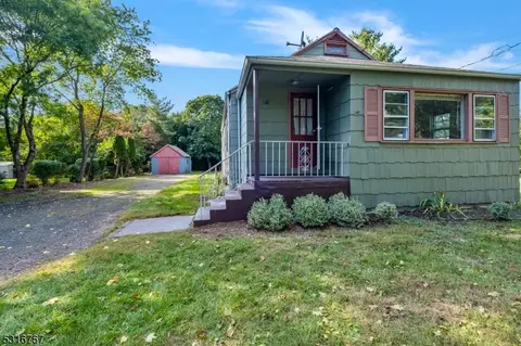 21 High St, Readington Twp, NJ 08887