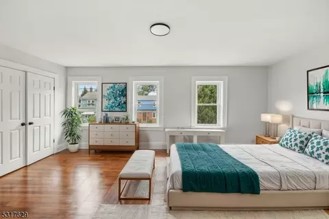 33 Edgerton Ter, East Orange, NJ 07017
