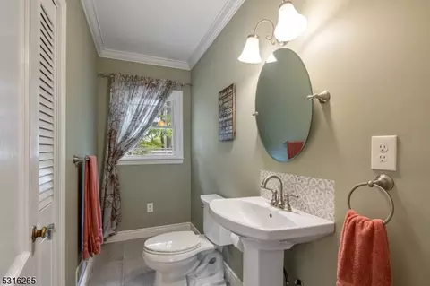 69 Wilson Ave, Wayne, NJ 07470 photo 22