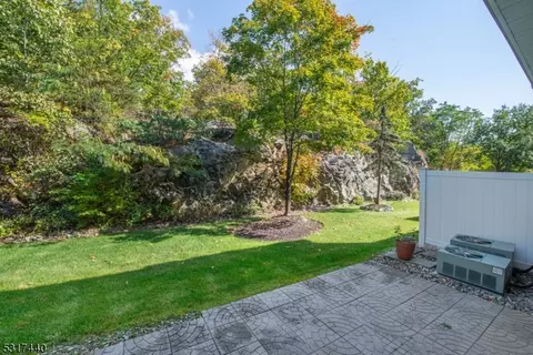 22 Carter Rd, Haskell, NJ 07420 photo 20