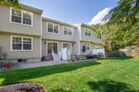 22 Carter Rd, Haskell, NJ 07420 photo 22