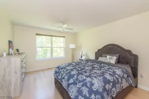 22 Carter Rd, Haskell, NJ 07420 photo 11
