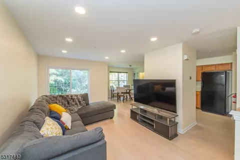 22 Carter Rd, Haskell, NJ 07420 photo 9