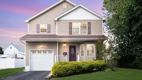 23 Harrigan St, Edison, NJ 08817