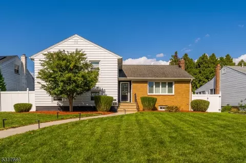 662 Evergreen Pkwy, Union, NJ 07083