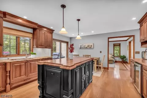 11 Chidester Rd, Randolph, NJ 07869 photo 13