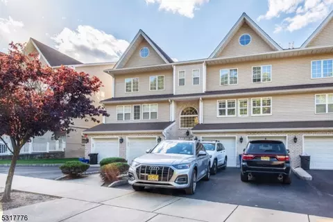 30 Mountain Ave #3, Paterson, NJ 07501