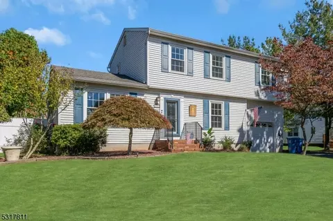 603 Van Liew Ct, Hillsborough, NJ 08844