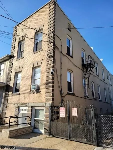 396 Chestnut St, Newark, NJ 07105