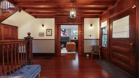 7 Berkeley Pl, Cranford, NJ 07016 photo 12