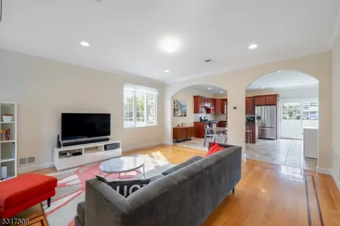 17 Ruby St, Springfield, NJ 07081 photo 3