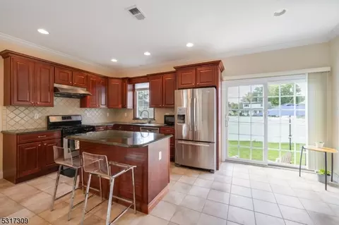 17 Ruby St, Springfield, NJ 07081 photo 9