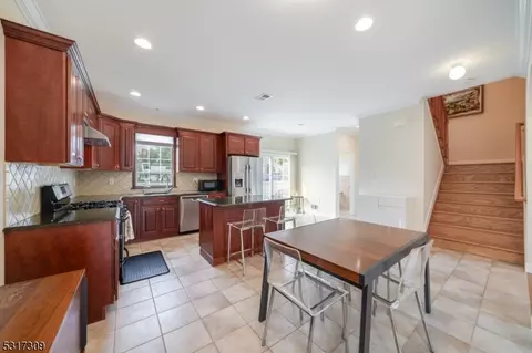 17 Ruby St, Springfield, NJ 07081 photo 6