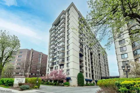 326 Prospect Ave #10K, Hackensack, NJ 07601