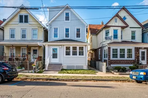 250 Henry St, South Amboy, NJ 08879