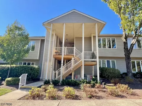 80 Westchester Ter, Annandale, NJ 08801