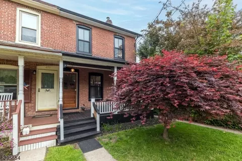 273 N Main St, Lambertville, NJ 08530