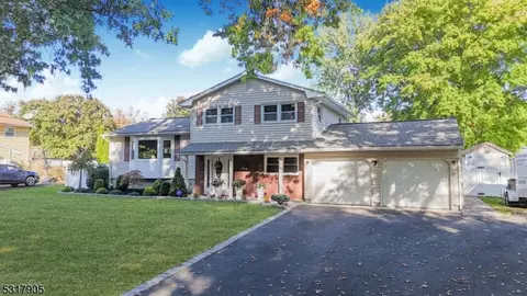 50 Dutch Rd, East Brunswick, NJ 08816
