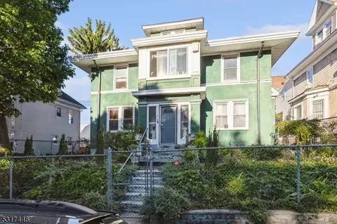 869 S 13th St, Newark, NJ 07108