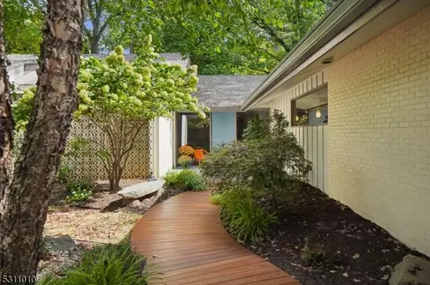 131 Heller Way, Montclair, NJ 07043