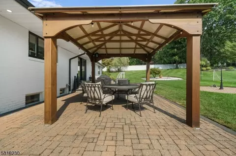92 Surrey Dr, Wayne, NJ 07470 photo 30