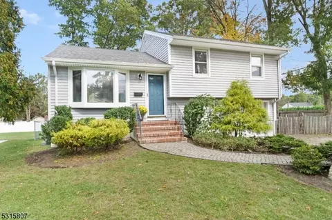 16 Fletcher Pl, Madison, NJ 07940
