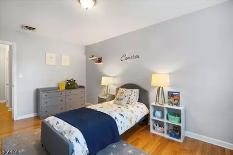 3 Collamore Ter, West Orange, NJ 07052 photo 22