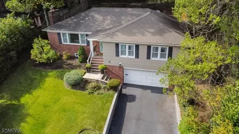 3 Collamore Ter, West Orange, NJ 07052 photo 44