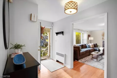 3 Collamore Ter, West Orange, NJ 07052 photo 16