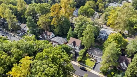 3 Collamore Ter, West Orange, NJ 07052 photo 38