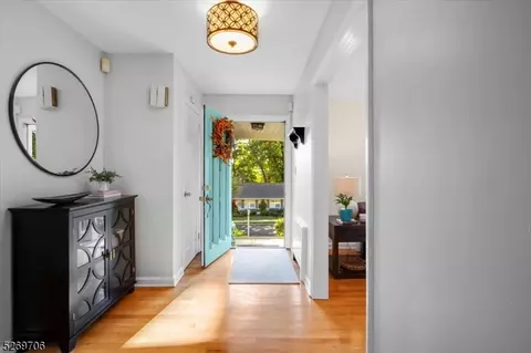 3 Collamore Ter, West Orange, NJ 07052 photo 2