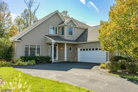 Exterior - 3 Bethpage Dr, Montgomery, NJ 08558 photo 2 of 2
