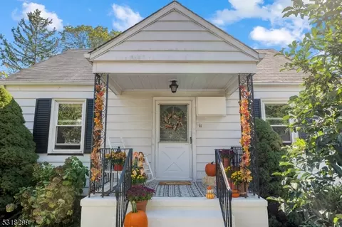11 Maple Ave, North Brunswick Twp, NJ 08902