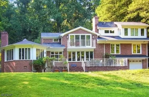 144 Roundtop Rd # -1, Bernardsville, NJ 07924