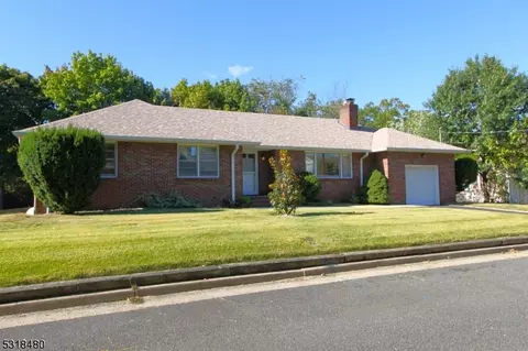 36 Austin Ave, Franklin Twp, NJ 08873