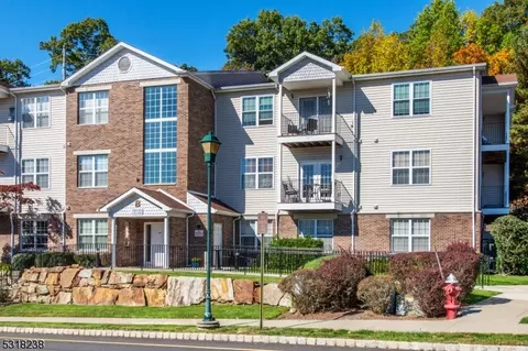11 Mountainview Ct #11, Riverdale, NJ 07457