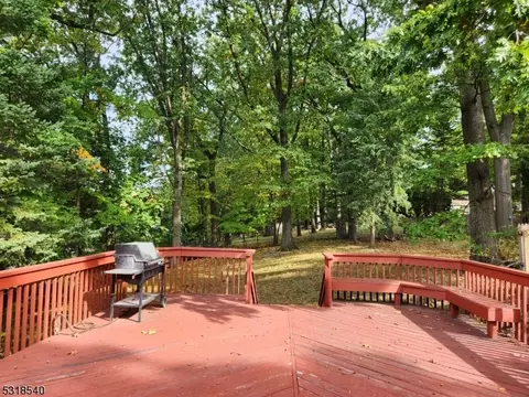 97 Heights Rd, Paramus, NJ 07652 photo 24