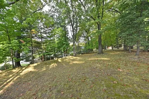 97 Heights Rd, Paramus, NJ 07652 photo 29