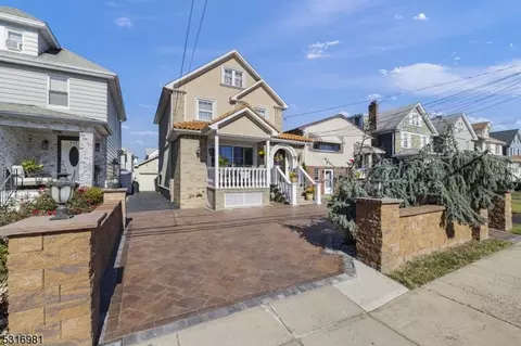 747 Murray St, Elizabeth, NJ 07202
